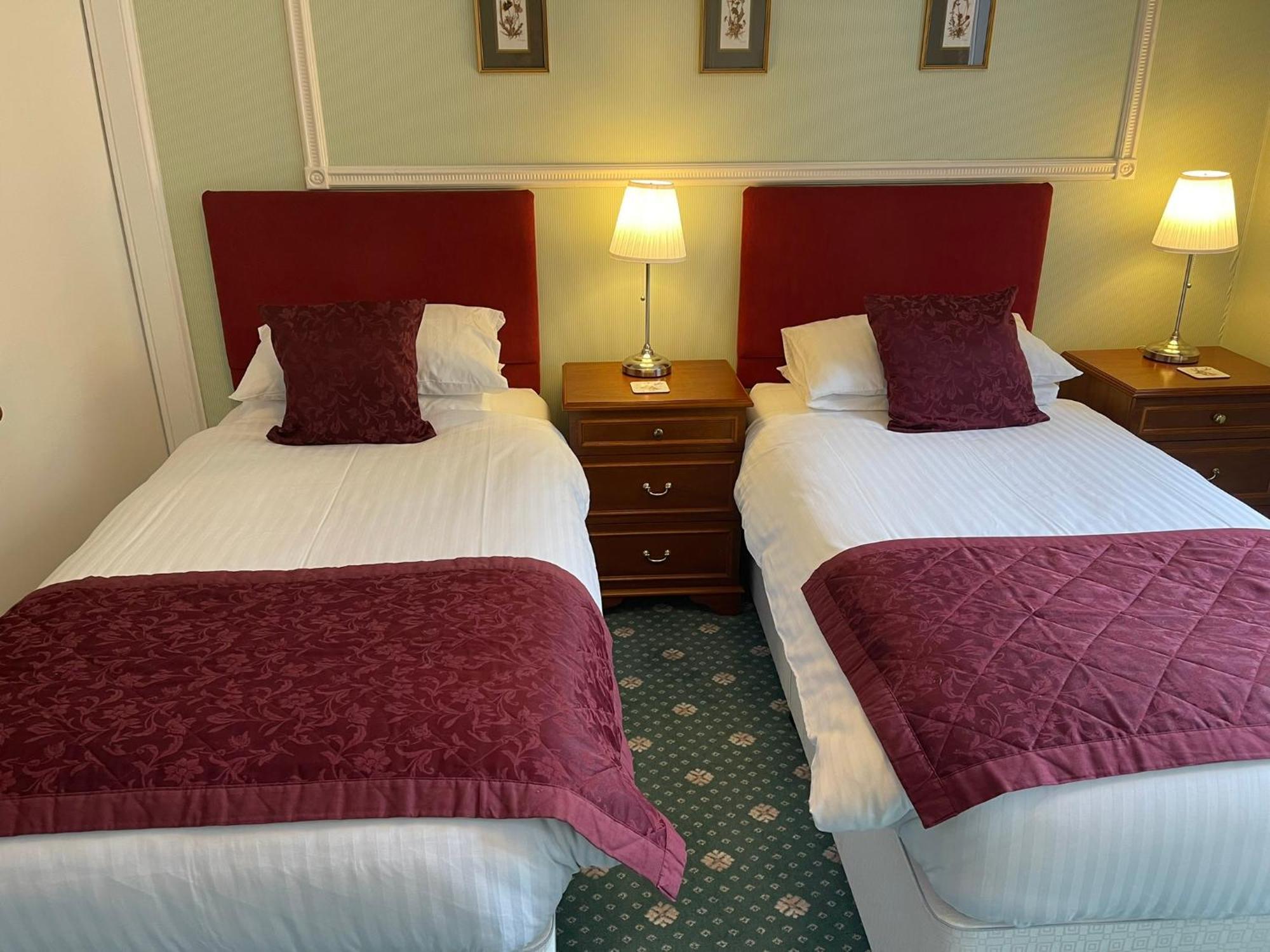Ravenscourt House,