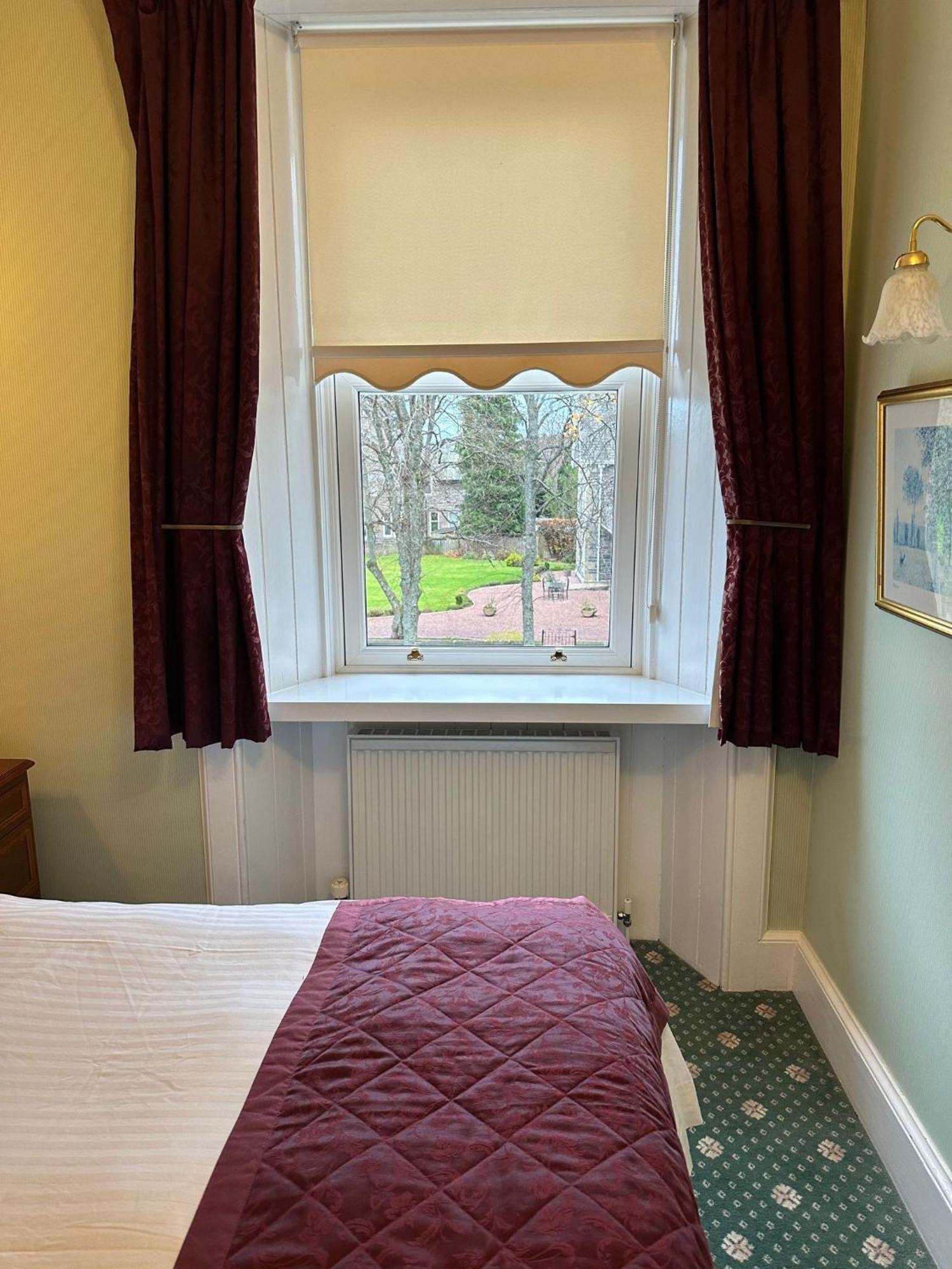 Ravenscourt House Hotel 4*