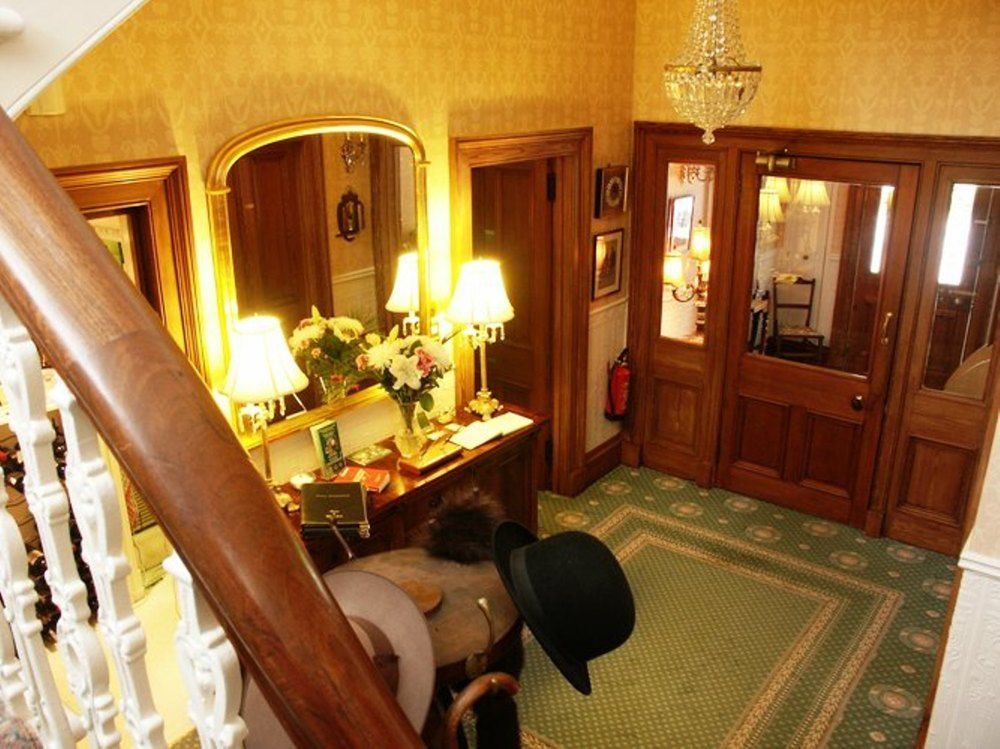 Ravenscourt House Hotel