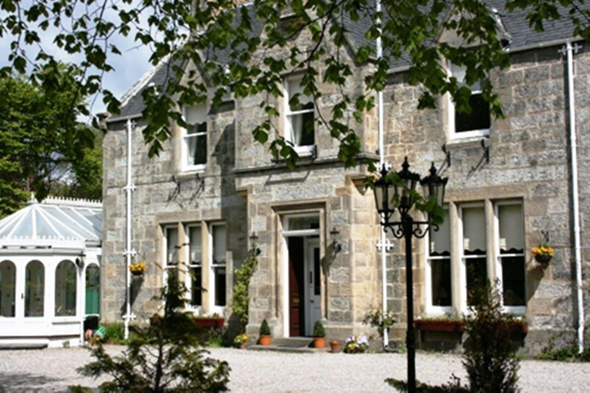 Ravenscourt House