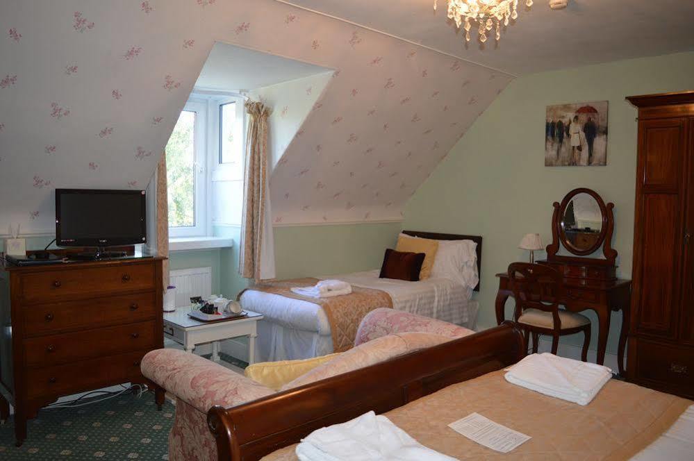 Ravenscourt House,